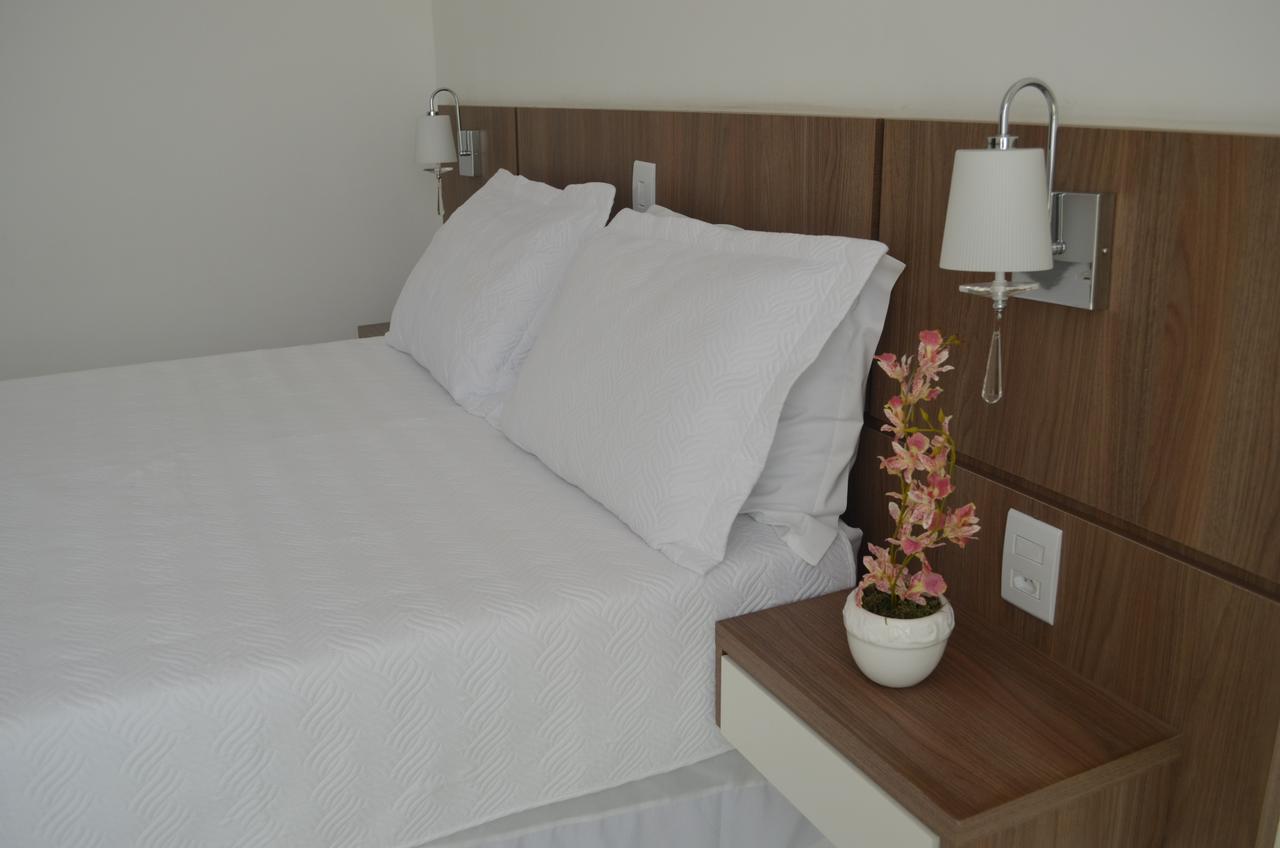 Itacolomi Hotel Piçarras Exteriör bild